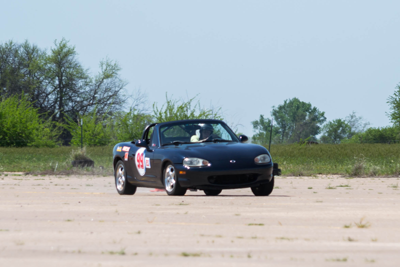 Illustration for article titled Huge Juicy Autocross Photodump